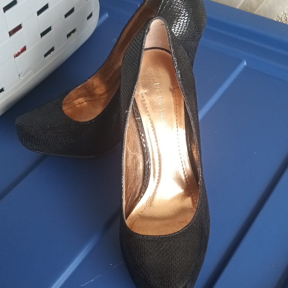 Bcbgenerations Used Black Hells Size 6m/36 - image 2